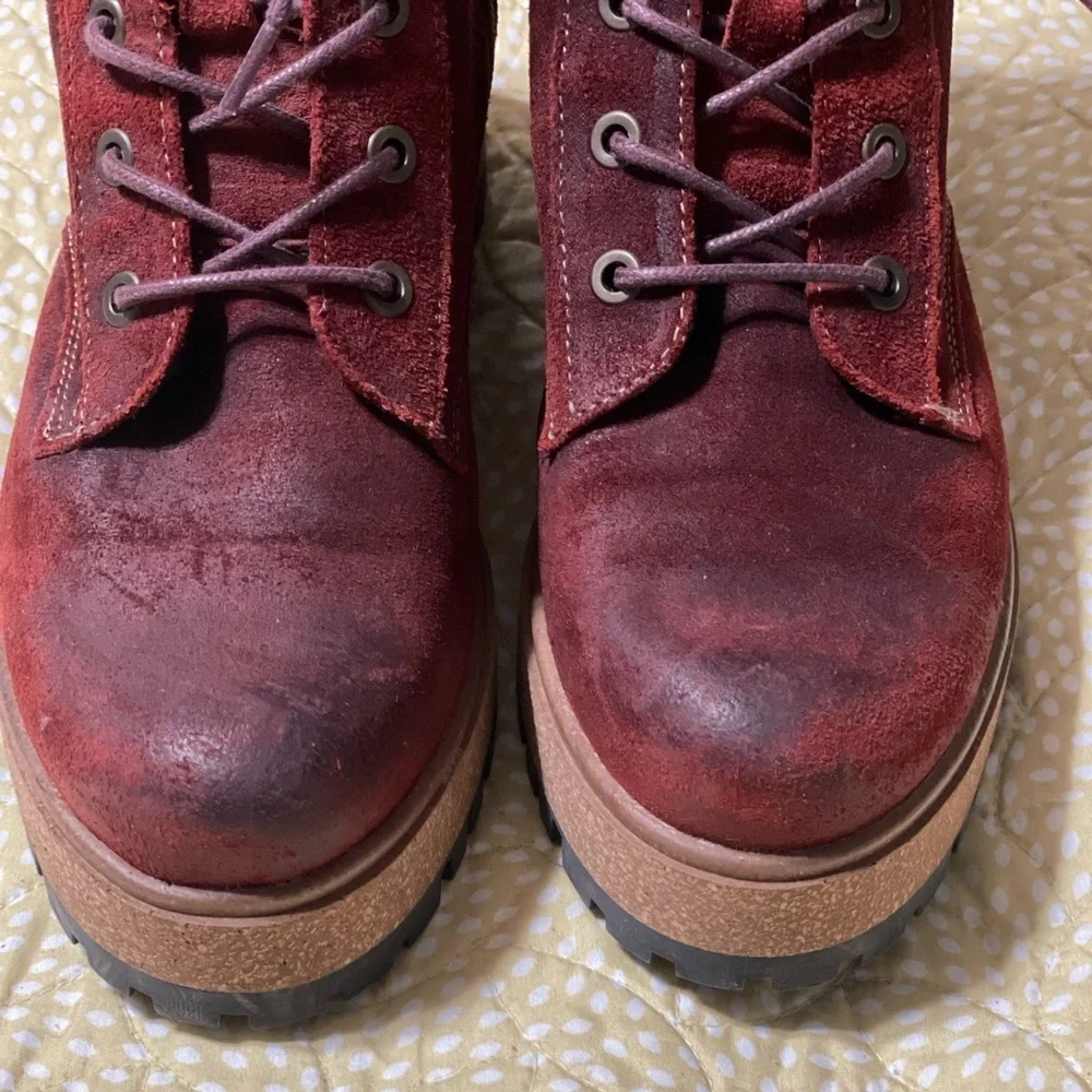 EUC Taos- Main Street Boot-Garnet size 7 - 7 1/2 - Picture 4 of 16